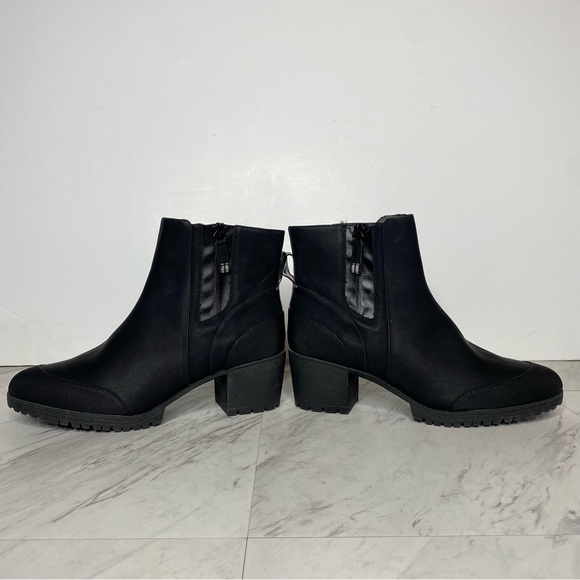 Dr. Scholl’s Level Best Heeled Bootie 9M - Picture 7 of 13